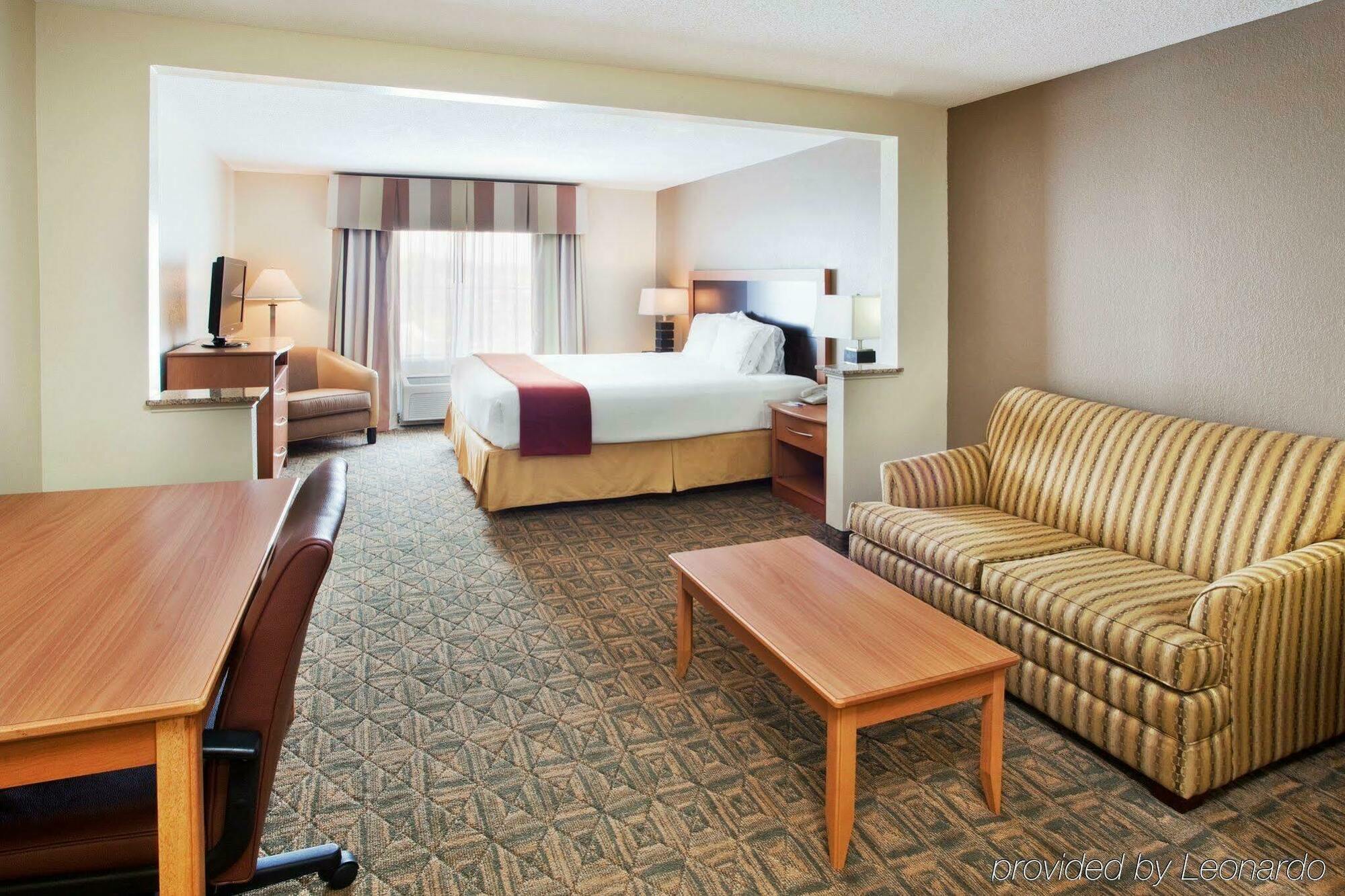 Holiday Inn Express & Suites Charlotte-Concord-I-85, An Ihg Hotel Habitación foto